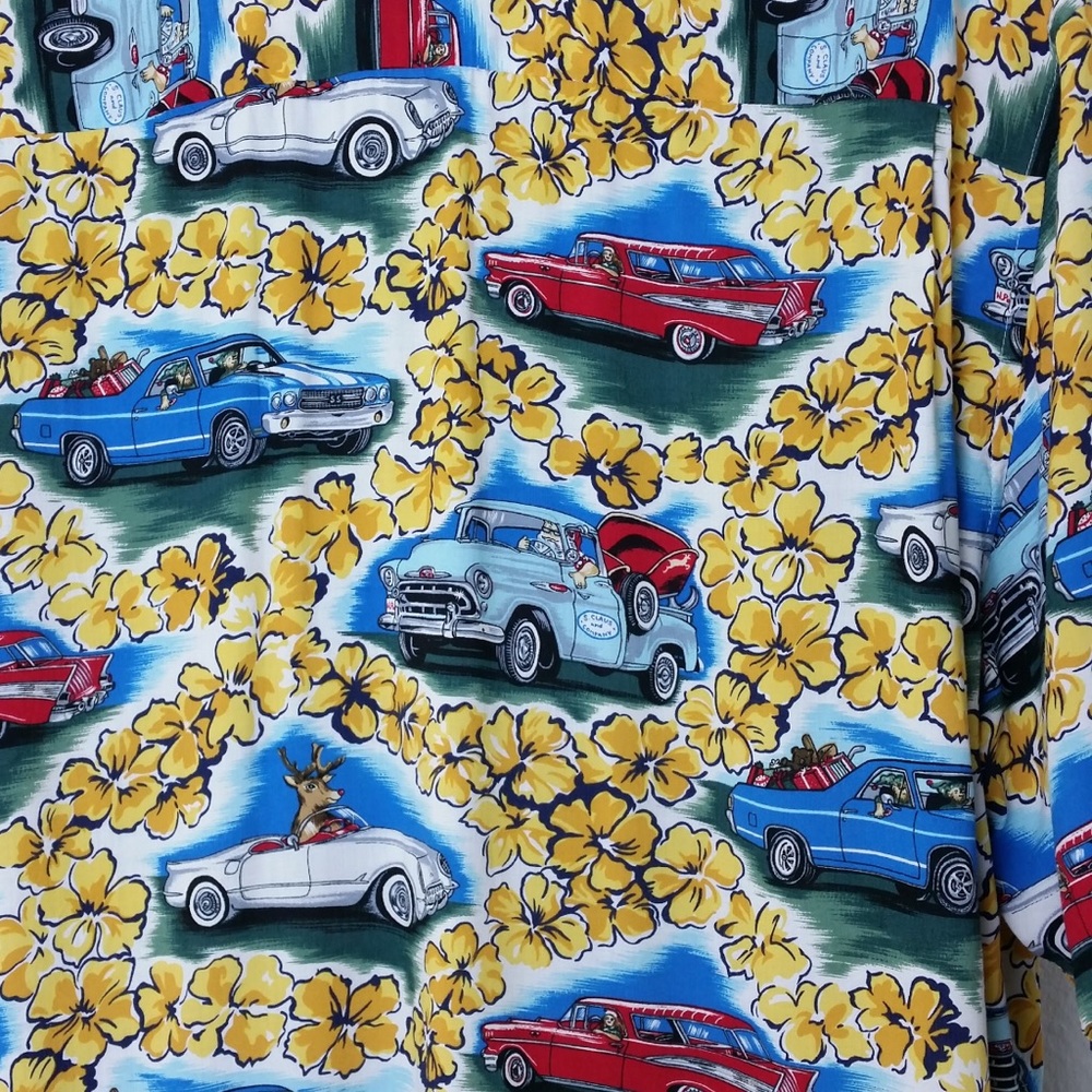 Reyn Spooner Christmas Hawaiian tropical Button up